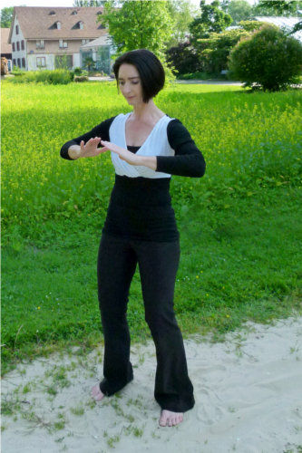 Qi Gong-Uebung 4_Energie senken